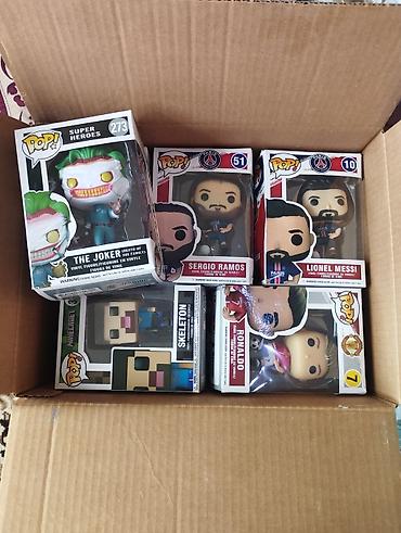 messi: Funko Pop! vinil fiqurları – kolleksiya paketi Məzmun: - DC Super — 1