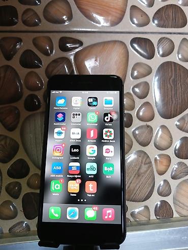 ipohne 8: IPhone 8 Plus, 64 GB, Jet Black, Simsiz şarj — 3
