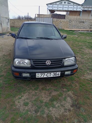 Volkswagen: Volkswagen Volksbus: 2 l | 1997 il Sedan -da lalafo.az — 1 Volkswagen: Volkswagen Volksbus: 2 l | 1997 il Sedan — 1