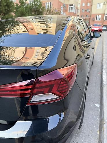 Hyundai: Hyundai Elantra: 2 л | 2019 г. Седан — 9