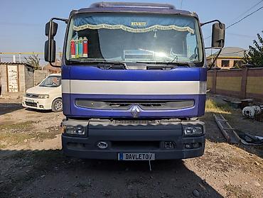 Тягач, Renault, 2004 г., Тентованный