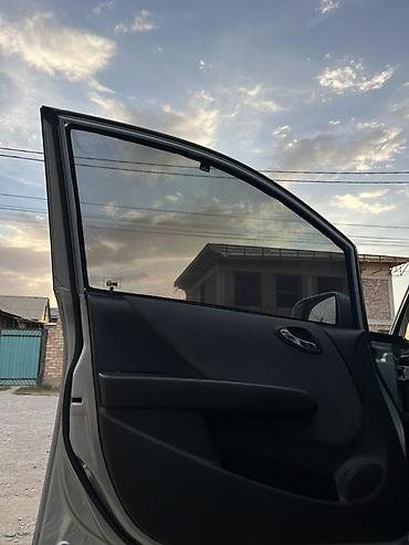 Honda: Honda Fit: 2007 г., 1.5 л, Вариатор, Бензин, Хэтчбэк — 17