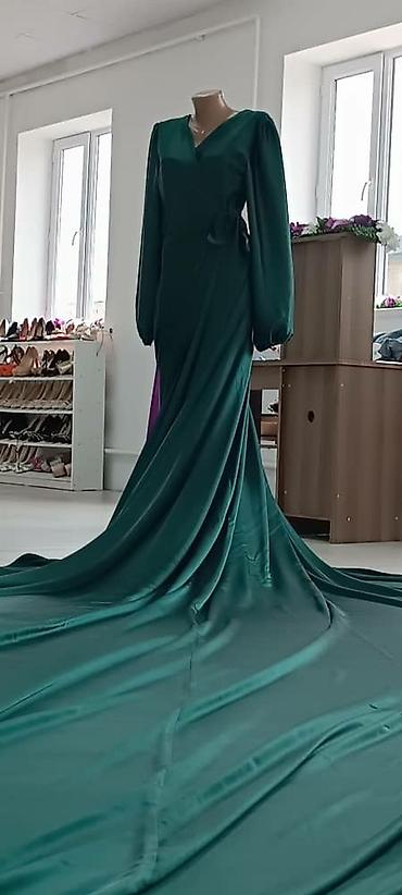 Вечерние платья: Вечернее платье, Русалка, Длинная модель, Шлейф, Корсет, Стразы, Все размеры — 6