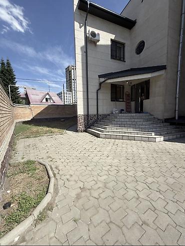 Долгосрочная аренда домов: 350 м², 6 комнат и более, Таш-Рабат ТРЦ — 27