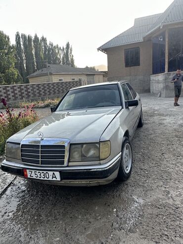 домкрат 124: Mercedes-Benz SLK 230: 1988 г., 2.3 л, Механика, Бензин, Седан