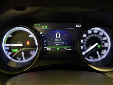 Toyota: Toyota Camry: 2022 г., 2.5 л, Автомат, Гибрид, Седан — 9