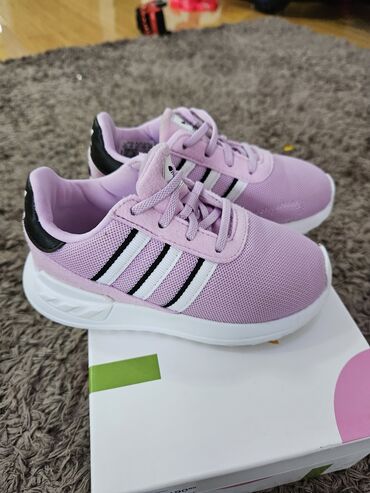 Sneakers: Adidas, Size - 25