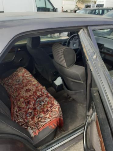 w124 radiator: Mercedes-Benz sedan (W124 seriyası) - Kuzov: 4 qapılı sedan, tünd boz — 3