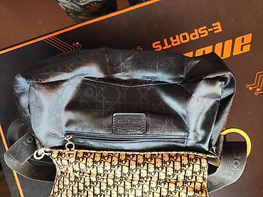 bags: Классическая сумка, Dior, Италия, Материал: Полиэстер, Винтажный стиль, Жёсткая конструкция, Застежка на молнии, Унисекс, Б/у — 4