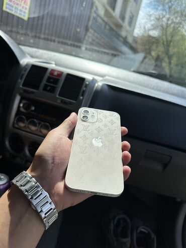 телефон вйфон: IPhone 12, Б/у, 64 ГБ, Белый, 78 %