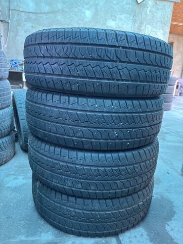 авто с последующим выкупом бишкек саната: Шиналар 225 / 65 / R 17, Кыш, Колдонулган, Комплект, Жол тандабастар (АТ/МТ), Кытай