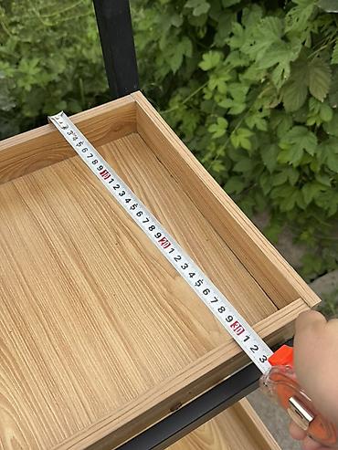 Полки, стеллажи: Стеллаж, полка для магазина 3 шт Б/у в хорошем состоянии Высота — 5