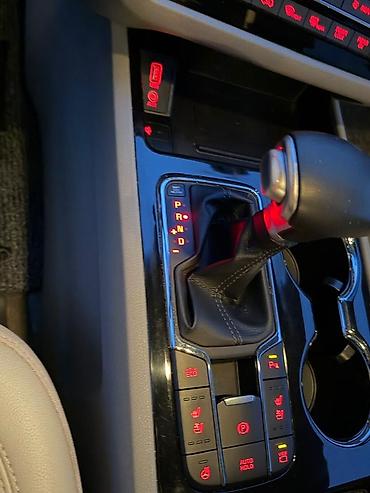 Kia: Kia Carnival: 2019 г., 2.2 л, Автомат, Дизель, Минивэн — 9