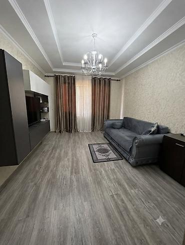 Продажа квартир: 3 комнаты, 87 м², Джал мкр (в т.ч. Верхний, Нижний, Средний) 106 серия улучшенная, 9 этаж, Свежий ремонт at lalafo.kg — 1 Продажа квартир: 3 комнаты, 87 м², Джал мкр (в т.ч. Верхний, Нижний, Средний) 106 серия улучшенная, 9 этаж, Свежий ремонт — 1