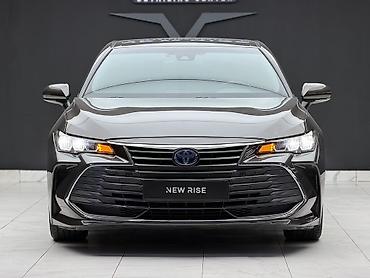 corolla 2018: Toyota Avalon: 2018 г., 2.5 л, Вариатор, Гибрид, Седан — 3