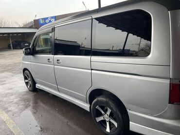 Honda: Honda Stepwgn: 2001 г., 2 л, Автомат, Бензин, Минивэн — 1