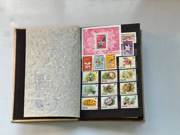 Марки: Продаю альбом с почтовыми марками. Разумный торг — 2