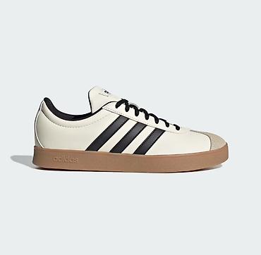 Мужская обувь: В наличии кроссовки ADIDAS оригинал🇺🇸 без коробки Размер 38 длина — 2