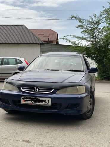 акорд 2: Honda Accord: 2002 г., 2 л, Автомат, Газ, Хэтчбэк