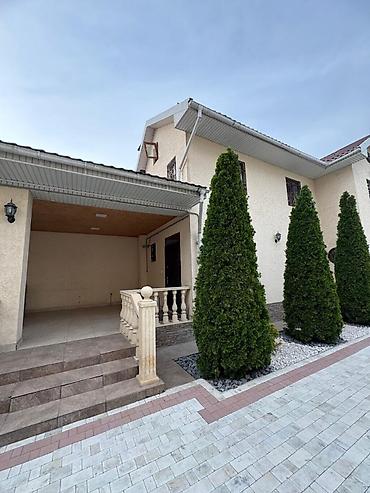 Продажа коттеджей и домов: URSA 🏡 Продаётся уютный кирпичный дом в Бишкеке (район Политеха — 18