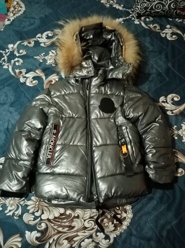 Kurtkalar: Продам куртку. В отличном состоянии. Одевалась 1 раз. Цвет металик — 4
