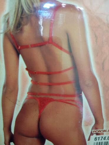 Donji veš: Seksi crveni komplet donjeg veša + dodatak “Instant Bunny” - Crveni — 2