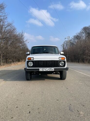 xezer lada qiymetleri 2018: VAZ (LADA) 4x4 Niva: 1.7 l | 2008 il 387000 km Universal