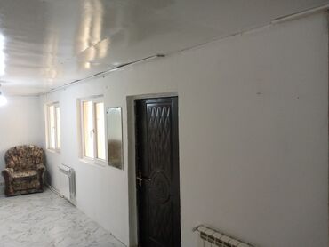 Uzunmüddətli kirayə evlər: 55 kv. m, 3 otaqlı, Qaz, Su, İnternet -da lalafo.az — 3 Uzunmüddətli kirayə evlər: 55 kv. m, 3 otaqlı, Qaz, Su, İnternet — 3