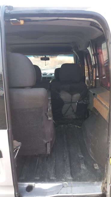 Ford: Ford Tourneo Connect: 1.8 l | 2004 il 300000 km Universal — 11