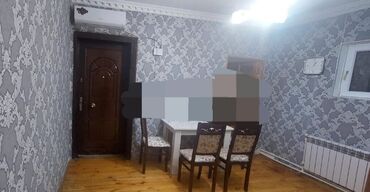 дома в говсанах: Zabrat 1 araz marketin yaxinliqimda 192 sayli mektebe yaxin 2 otaqli