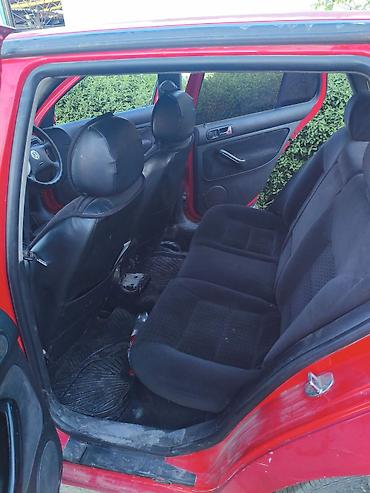 mazda 3 2007: Volkswagen Golf: 2000 г., 2 л, Автомат, Газ, Хэтчбэк — 4