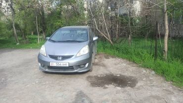 Honda: Honda Fit: 2008 г., 1.5 л, Вариатор, Бензин, Хэтчбэк