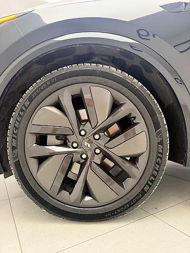 changan hunter plus: Lixiang L9: 2022 г., 1.6 л, Автомат, Гибрид, Кроссовер — 9