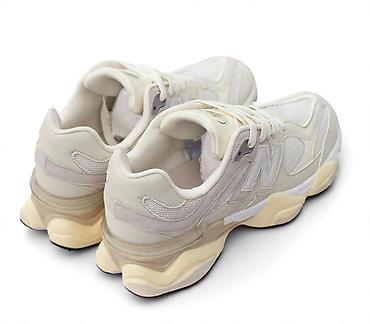 buzz nike dunk: New Balance patike – retro “dad shoe” stil - Model sa prepoznatljivim — 2