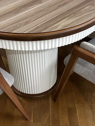 tek stolar: Qonaq otağı üçün, Yeni, Açılmayan, Oval masa, 8 stul — 3