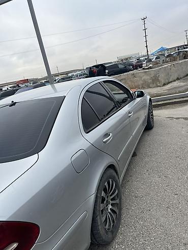 Mercedes-Benz: Mercedes-Benz 270: 2.7 l | 2002 il Sedan — 7