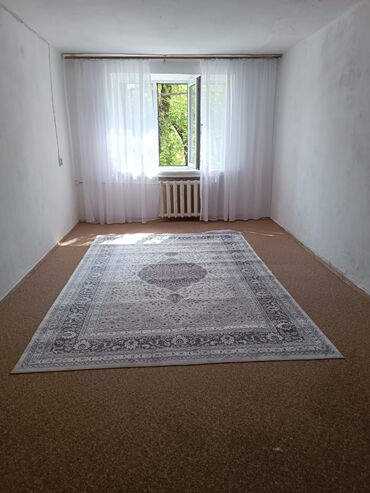 панельные дома: 18 м², Без мебели