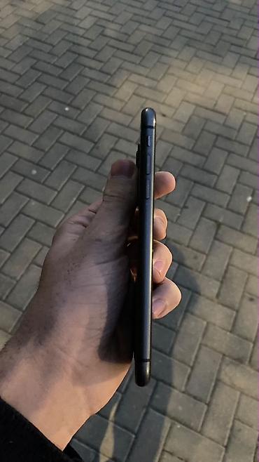 iphone 12 pro ekran: IPhone 11, Qara, Face ID — 6