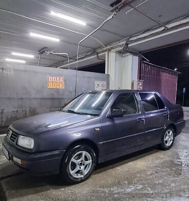 пассат фольксваген: Volkswagen Vento: 1997 г., 1.8 л, Механика, Бензин, Седан