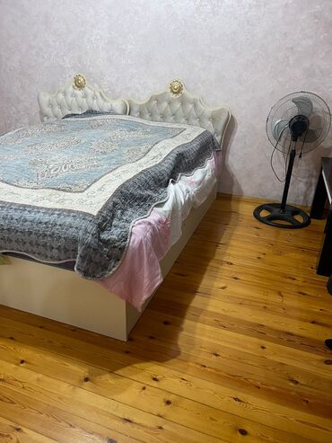 Yataq otağı dəstləri: Təknəfərlik çarpayı, Dolab — 3