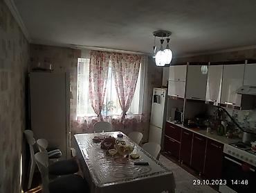 Продажа коттеджей и домов: Частный дом в ж/м Ак Ордо - Площадь участка: 5 соток - Площадь дома — 4