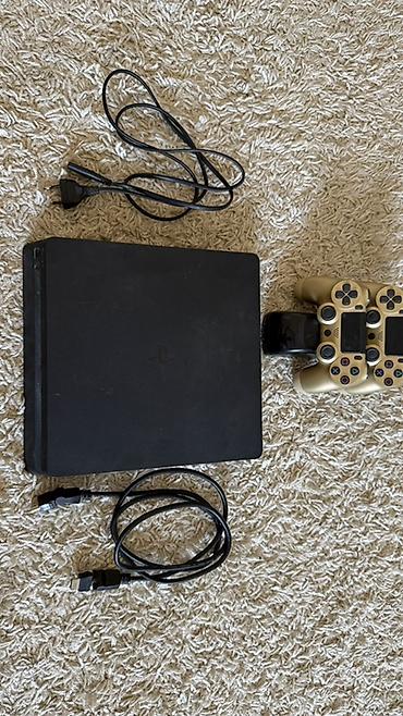 switch lite: PlayStation 4 Slim (черная) Комплектация: - Консоль PS4 Slim - 2 — 1