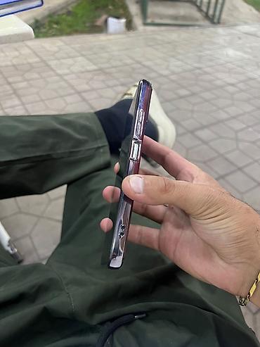 chatgpt plus qiyməti: Redmi 12 sadə 256yaddaş 8+8ram qabag kamerasında problem var 15manat — 3