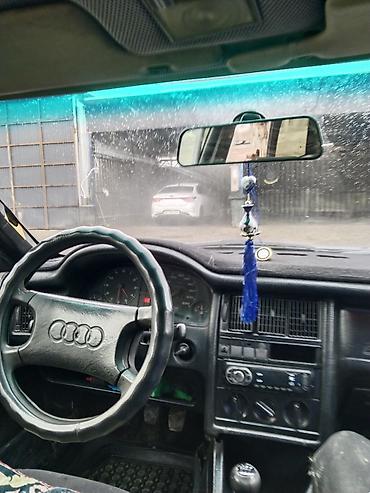 Audi: Audi 80: 1993 г., 2 л, Механика, Бензин, Универсал — 8