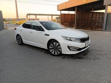Kia: Kia K5: 2011 г., 0.2 л, Автомат, Газ, Седан
