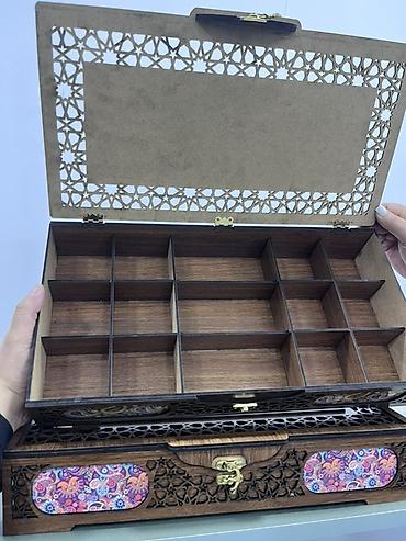 ev esalari: Taxta bəzəkli çox bölməli qutu - Material: tünd rəngli ağac/MDF, üst — 3