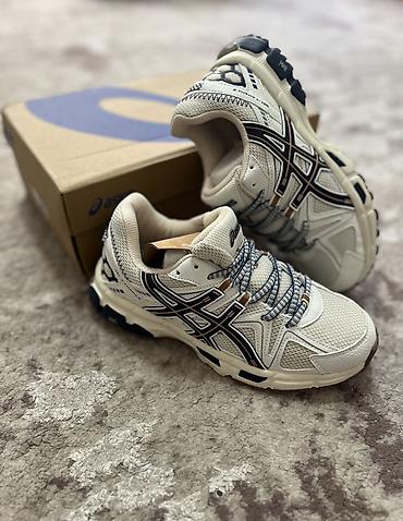 38: Мужские кроссовки, 38, Asics, Новый, цвет - Белый, Самовывоз — 5