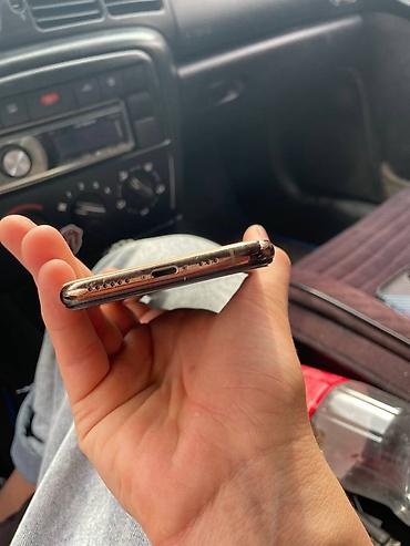 lalafo iphone x: IPhone XS, цвет Gold - Экран 5.8" Super Retina (OLED), True Tone — 3