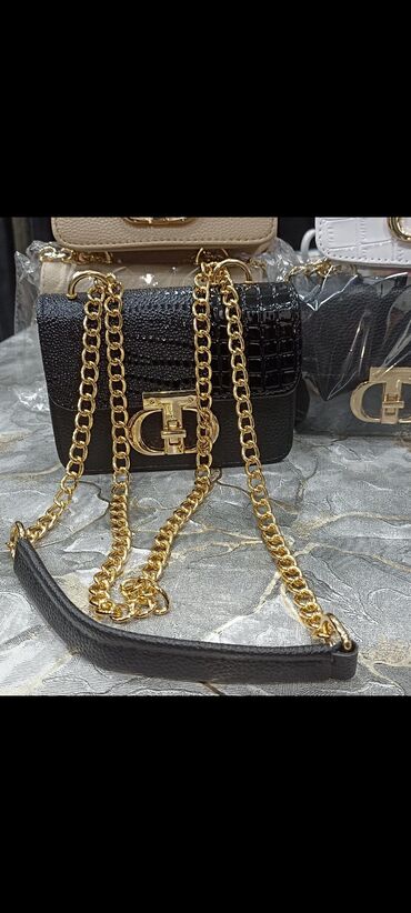 Çantalar: Əl çantası — 15