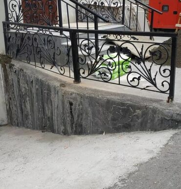 Barmaqlıqlar: Reşotka 1-kv 35 azn başlayır 
Məhəccər 1-metr 50 azn başlayır — 13